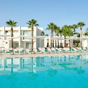 **** Hotel Iberostar Waves Cala Domingos Hiszpania